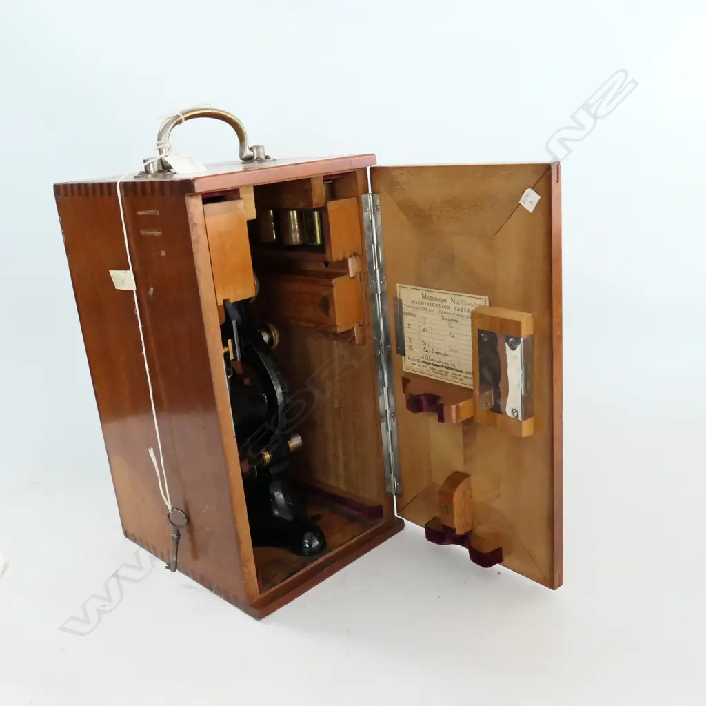 LEITZ, WETLER BRASS COMPOUND MONOCULAR MICROSCOPE, w TRIPLE HEAD, VARIOUS LENSES, IN BOX Image 1++